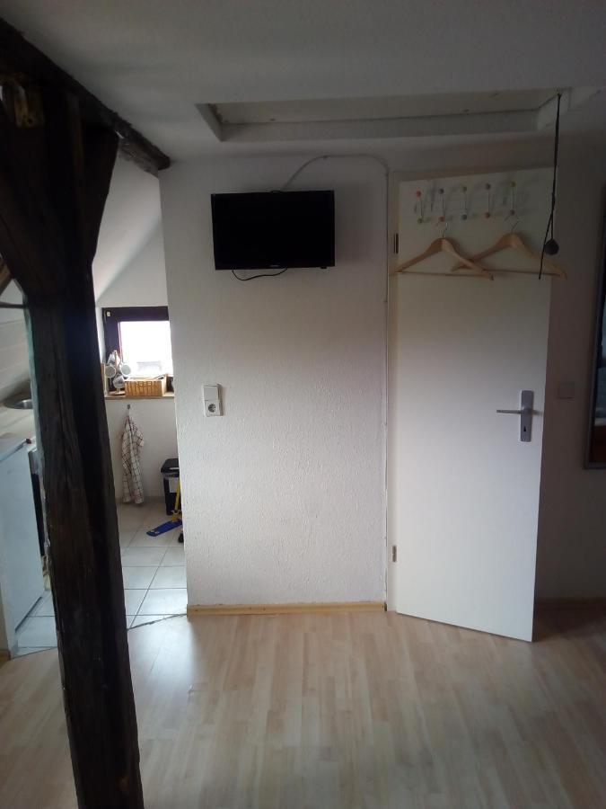 Kahla  Kleine Ferienwohnung Am Kahlaer Markt מראה חיצוני תמונה